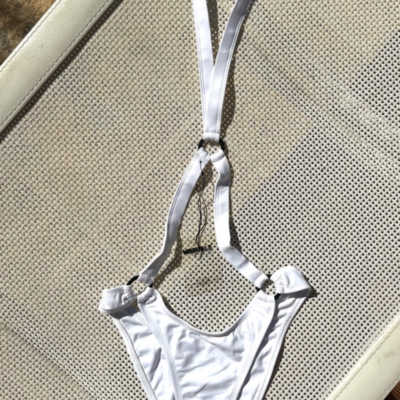 Minimale Animale Neck strap Bikini Bottom - Picture 2 of 4